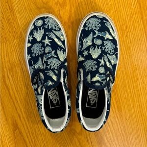 Vans 13.5 kid slip ons